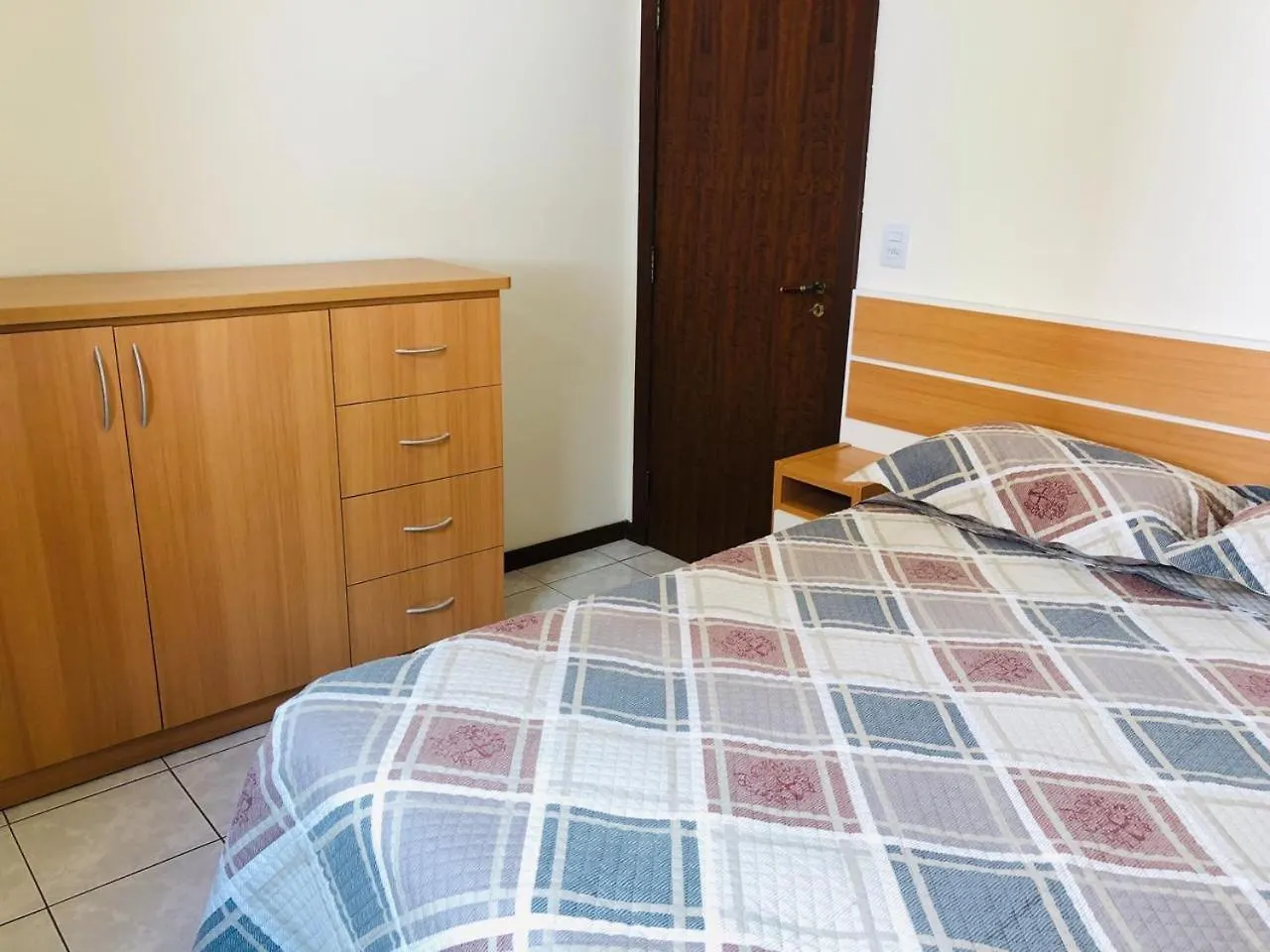 Apartamento Apto Bombas Ed Guarapari Bombinhas